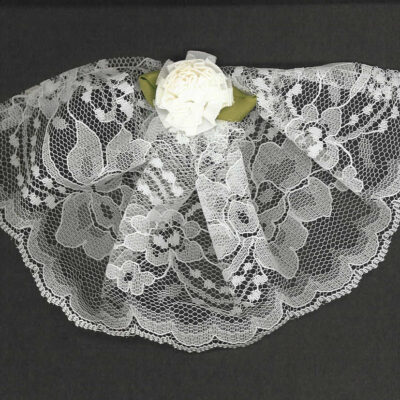 White Pearl Flower